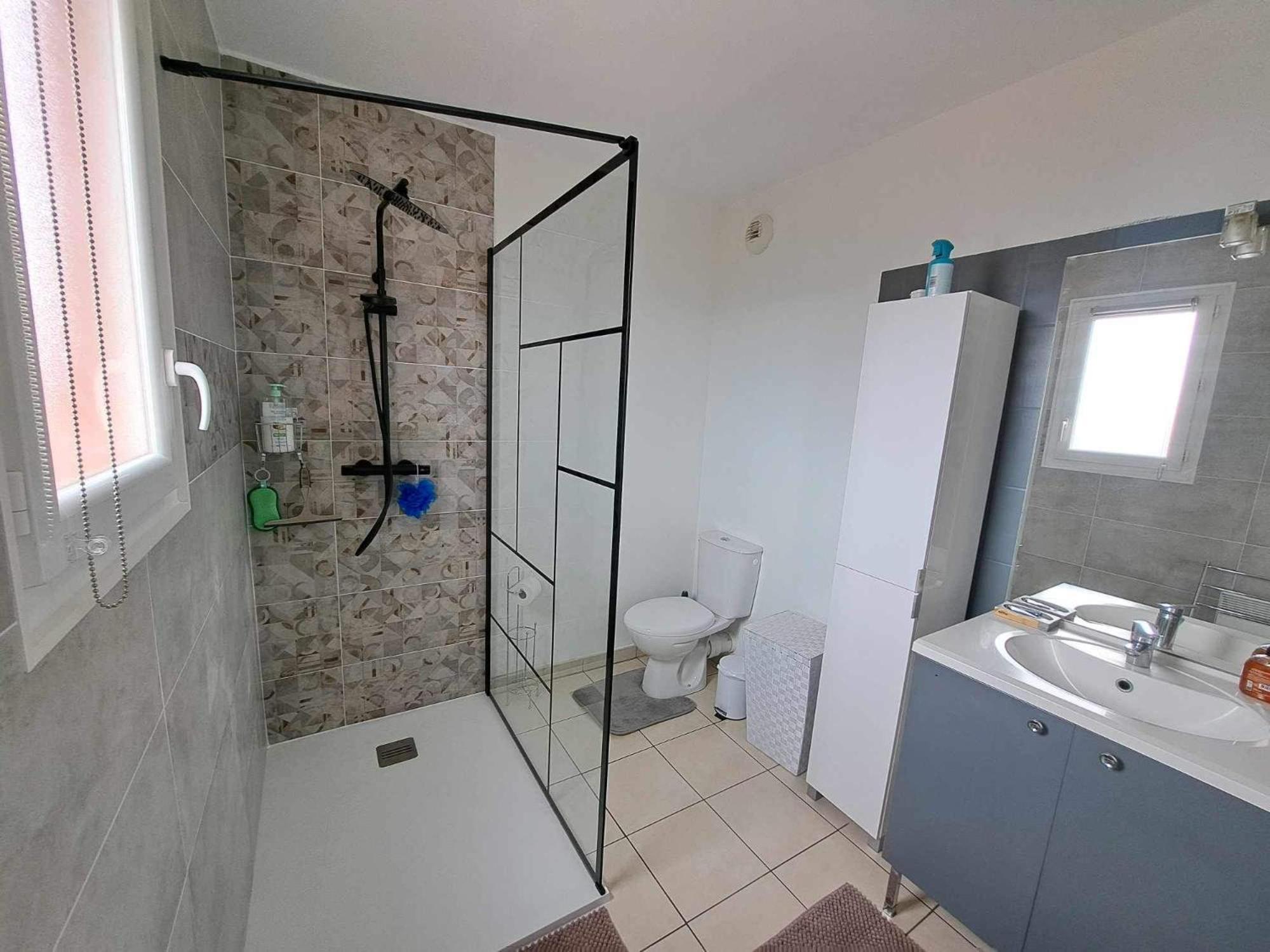 Logement Entier, Calme, Hyper Equipe Saint-Laurent-de-la-Salanque Exterior photo